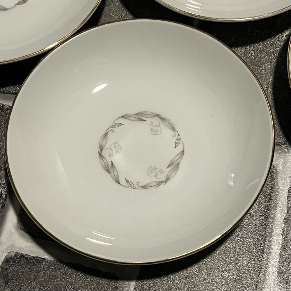Four 4 Dessert Bread Plates Kaysons Fine China Japan Golden Fantasy 5 1/2” Wide